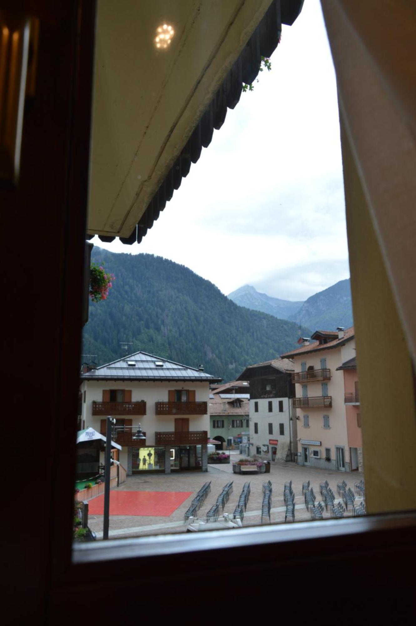 Hotel Wanda Pinzolo Kültér fotó
