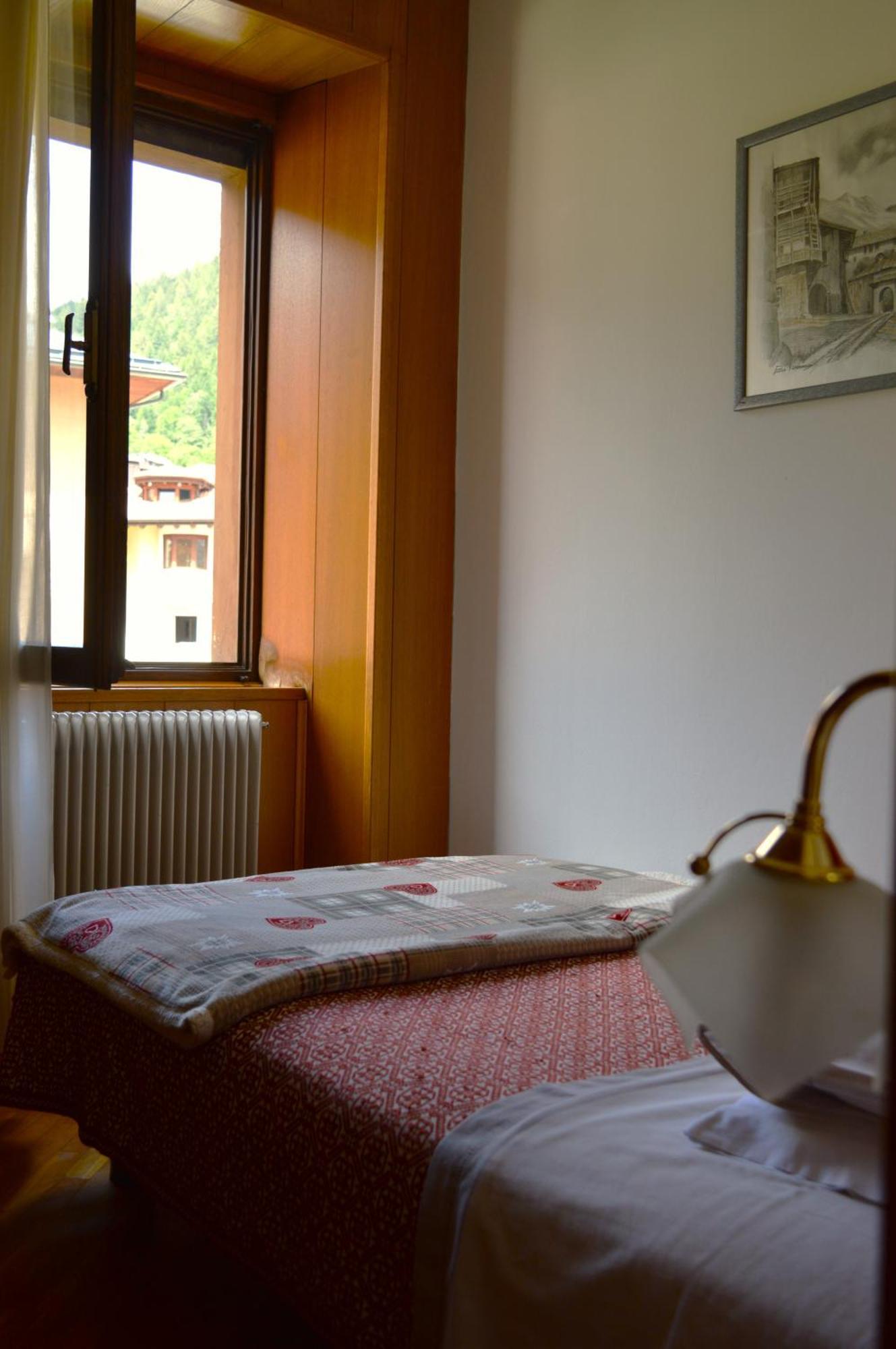 Hotel Wanda Pinzolo Kültér fotó