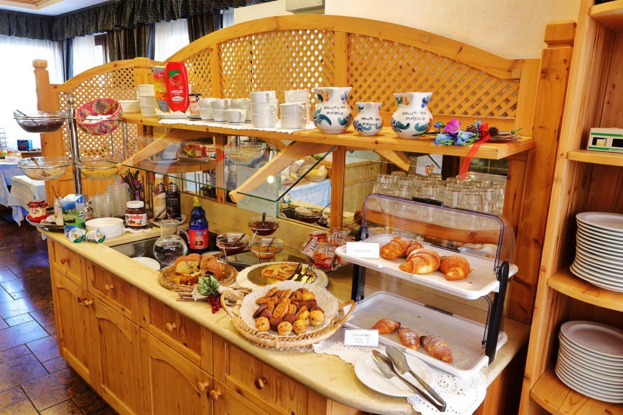 Hotel Wanda Pinzolo Kültér fotó